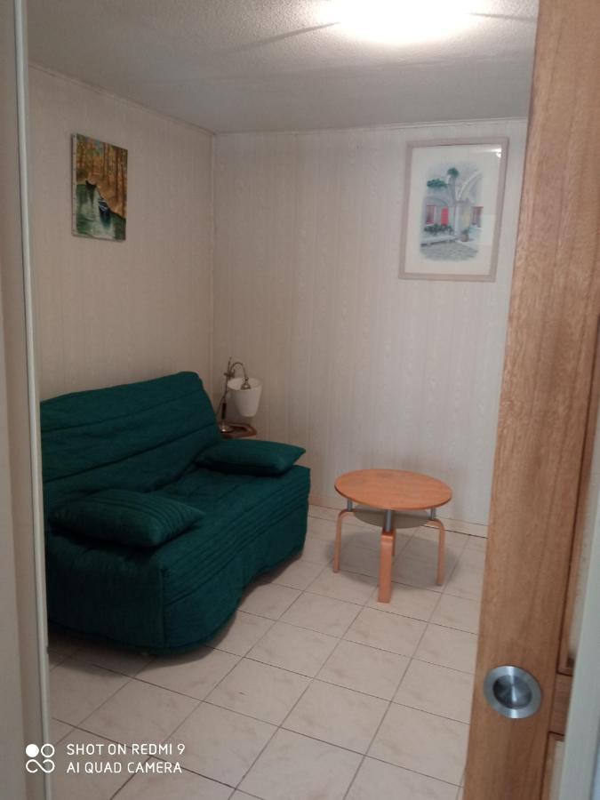 Appartement GRAND STUDIO à 2mn à pied des plages à Mèze Extérieur photo