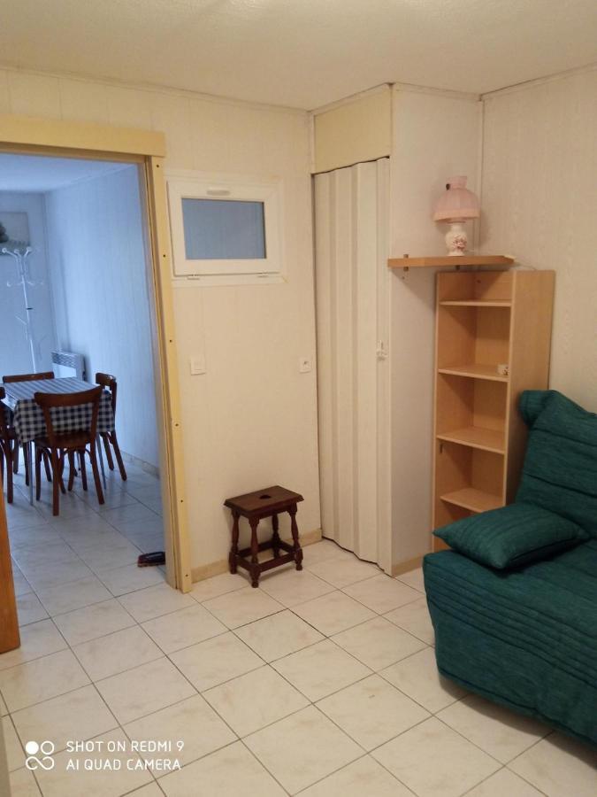 Appartement GRAND STUDIO à 2mn à pied des plages à Mèze Extérieur photo